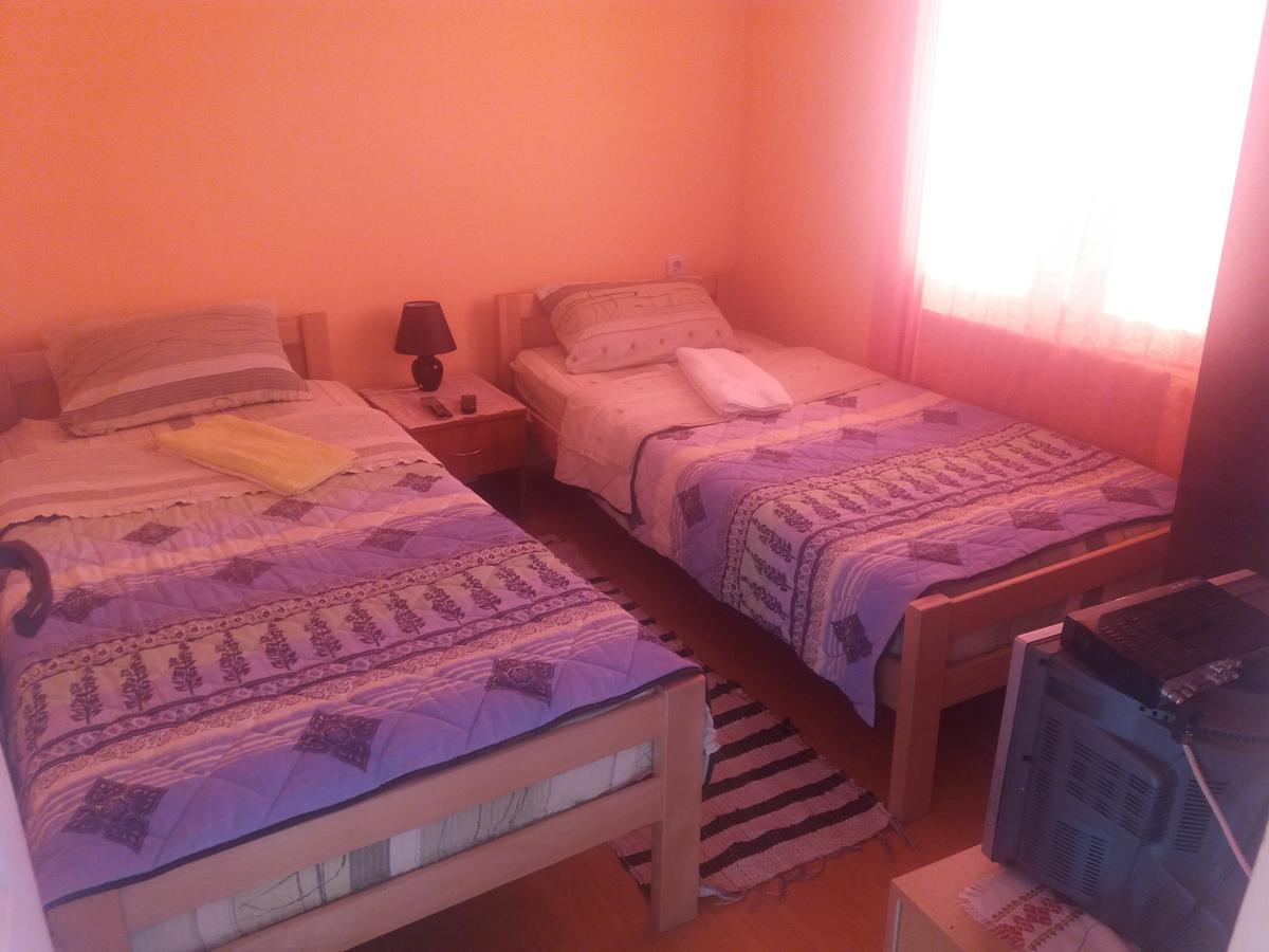 Chalet Ljubicine Kolibe Golubinje Ngoại thất bức ảnh